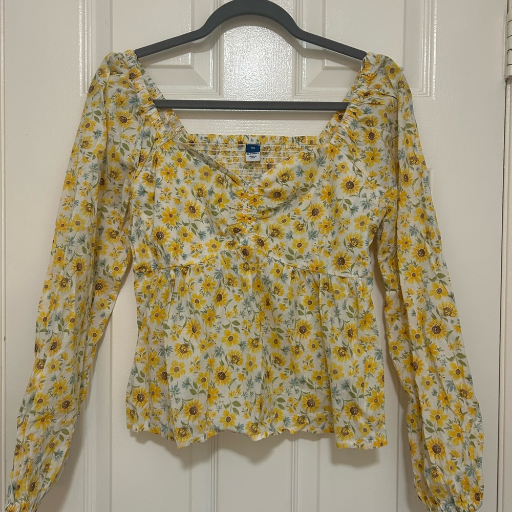 Old Navy Yellow Sunflower Print Blouse